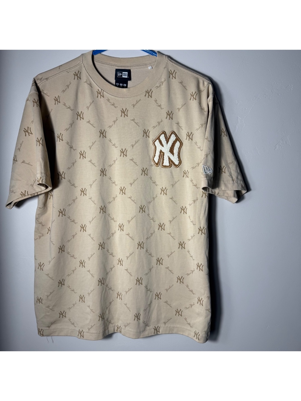 New Era NY Yankees T-Shirt | small